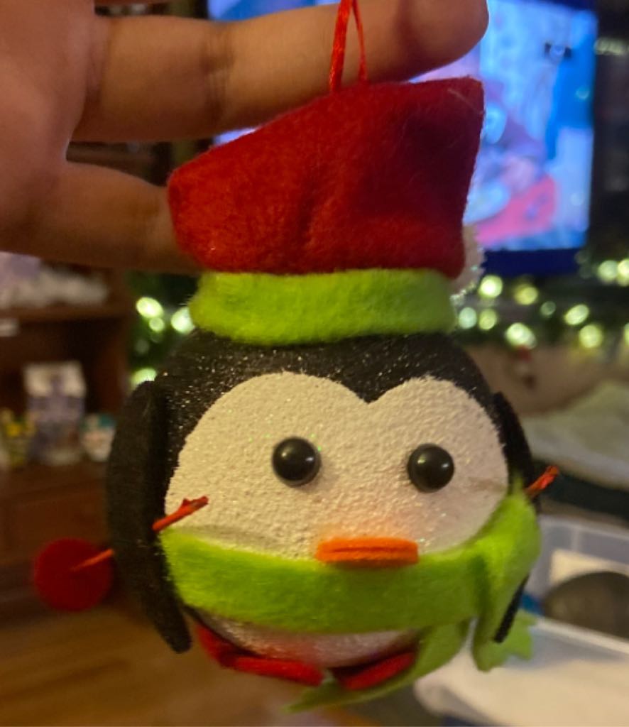 Penquin Ball Skiing  (Animals) ornament collectible - Main Image 1