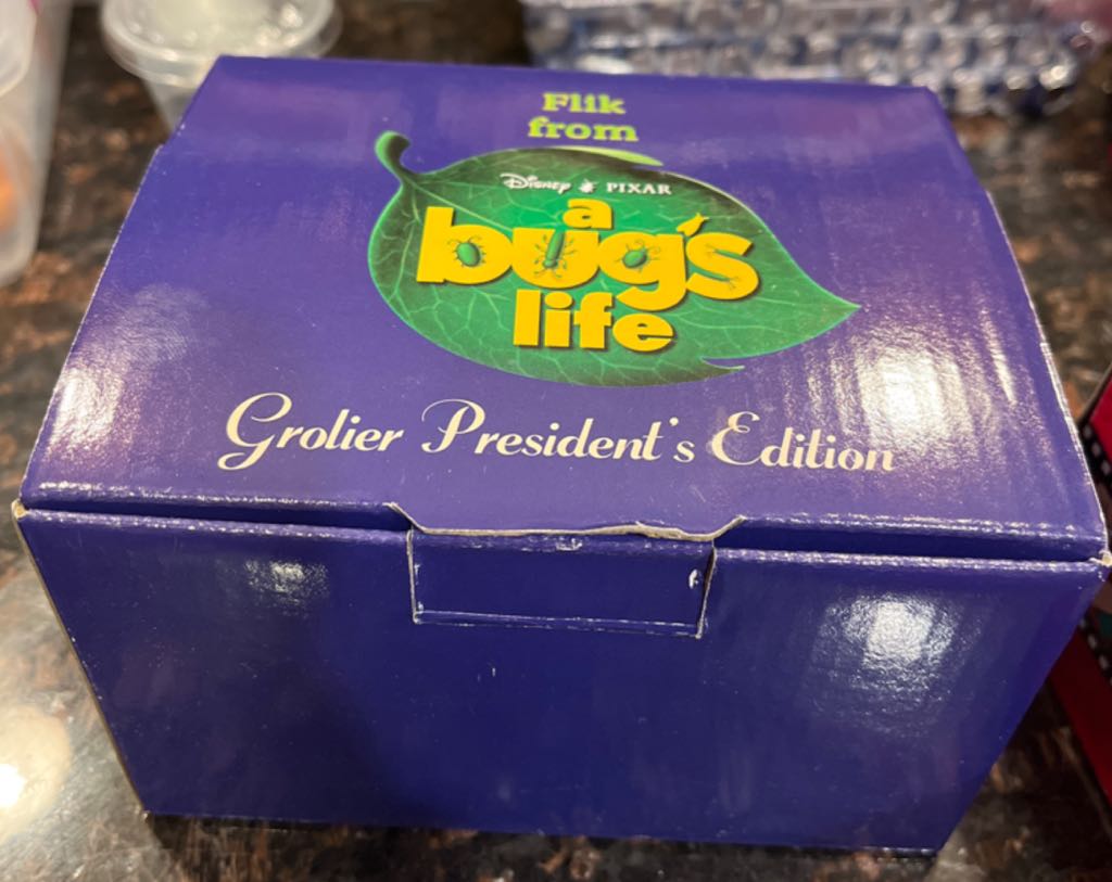 Flik With Leaf Wings - Bugs Life (Grolier) ornament collectible - Main Image 2