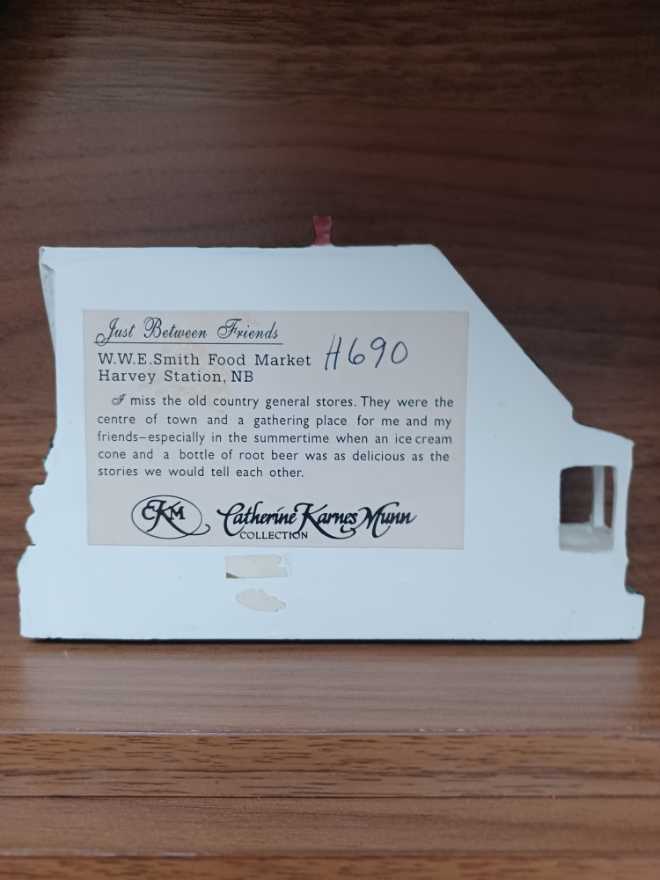 Just Between Friends  (Christmas Village) ornament collectible - Main Image 2