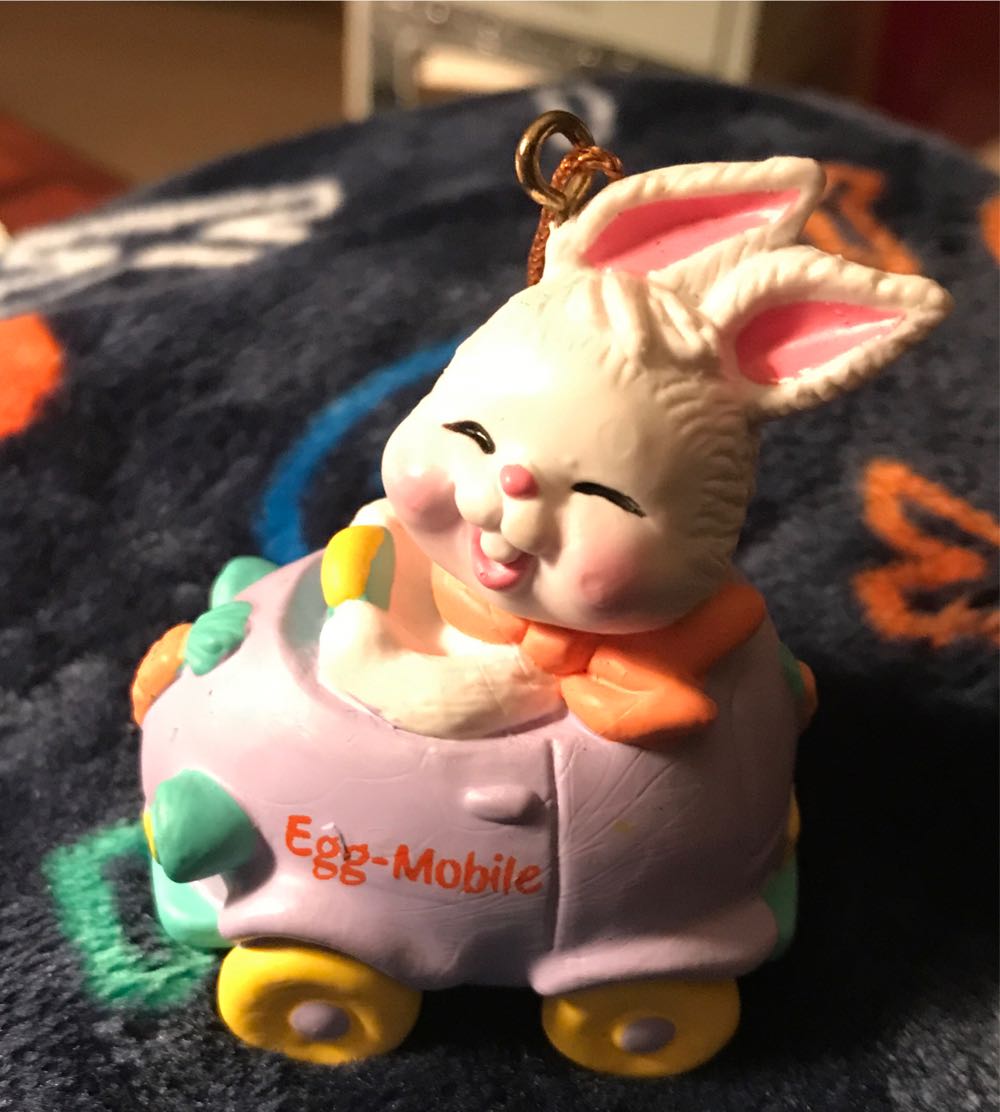 Avon Egg-Mobile - Easter (Animals) ornament collectible - Main Image 1