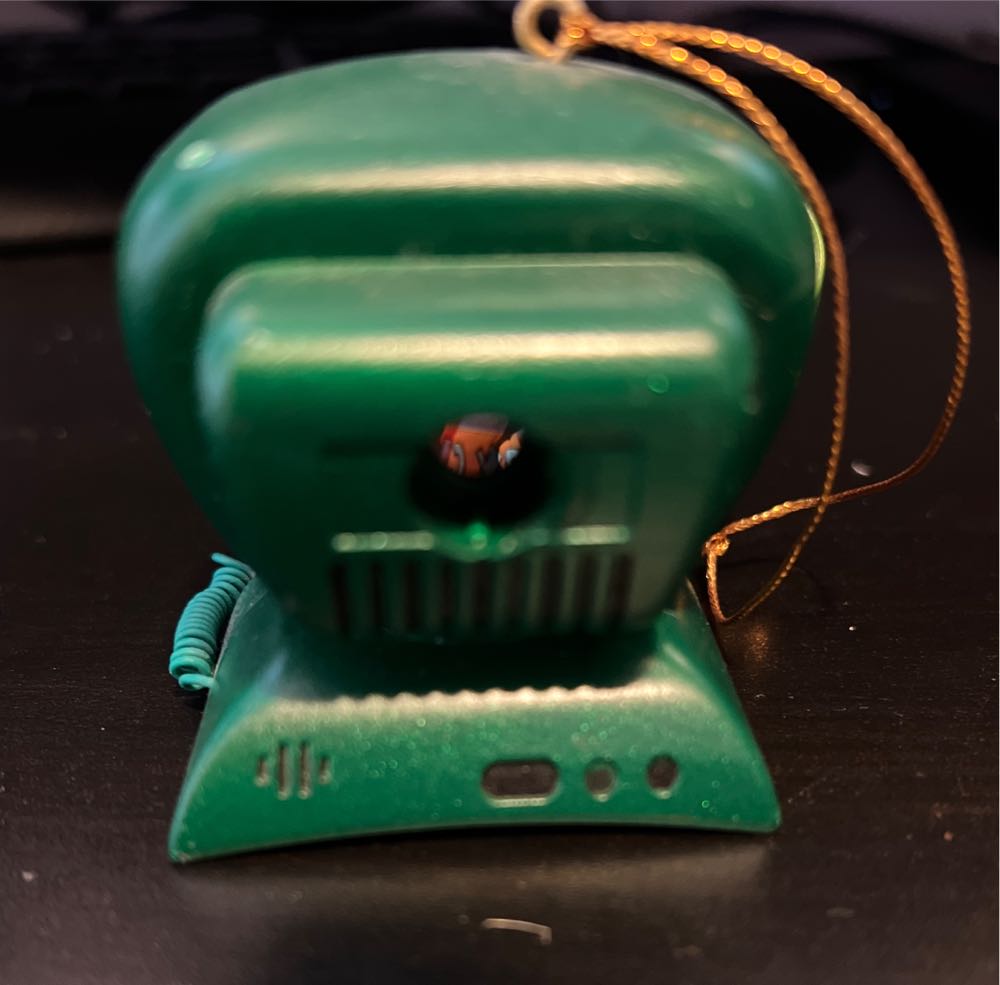 Marvin On The Computer (no box) - Looney Tunes (Marvin The Martian) ornament collectible - Main Image 2