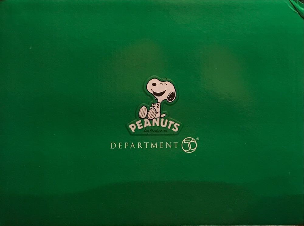 Peanuts Dept 56 Christmas Skating With Snoopy  ornament collectible [Barcode 045544620796] - Main Image 4