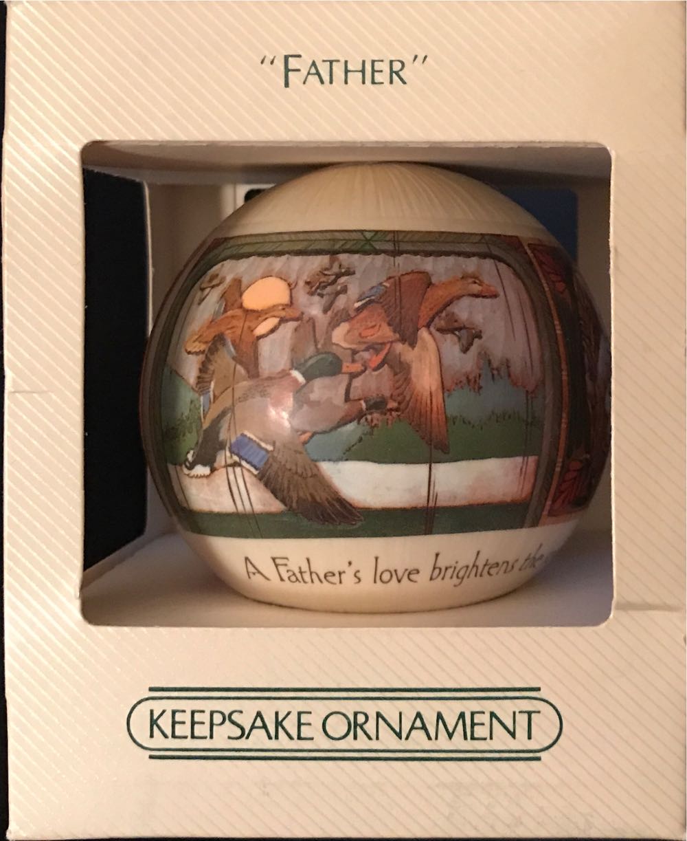 Father 1982  ornament collectible - Main Image 2