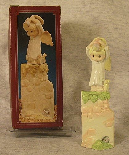 Jig Head:  Flat Shad Yellow - 1/8 oz.