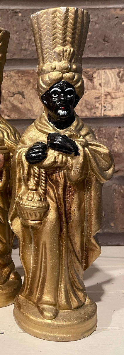 The Christmas Pickle Ornament Sings ...