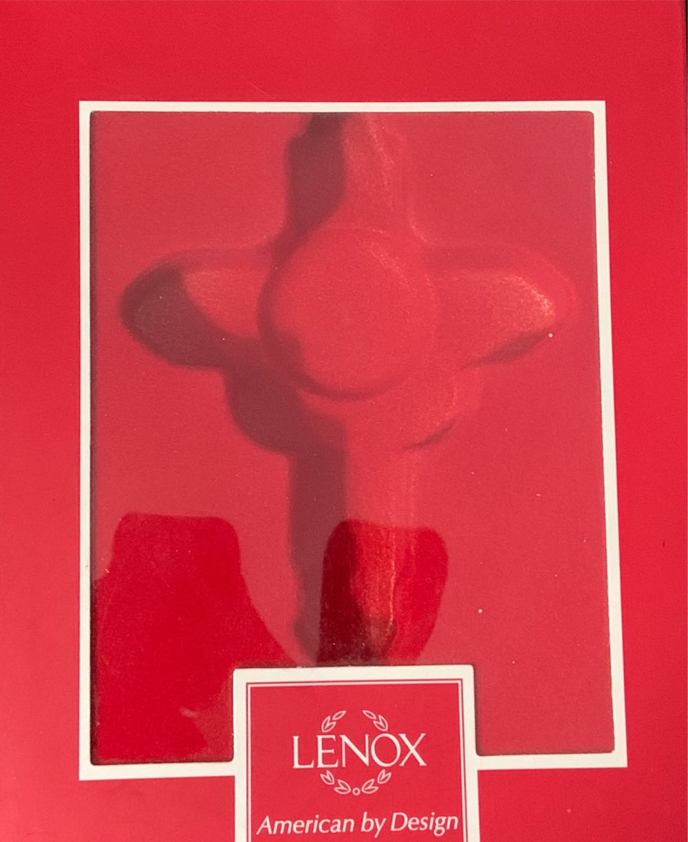 HM Disney Eats Squishy Donut