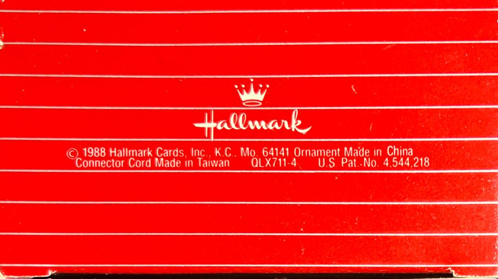 Heavenly Glow - Hallmark Keepsake (MAGIC: Light) ornament collectible - Main Image 4