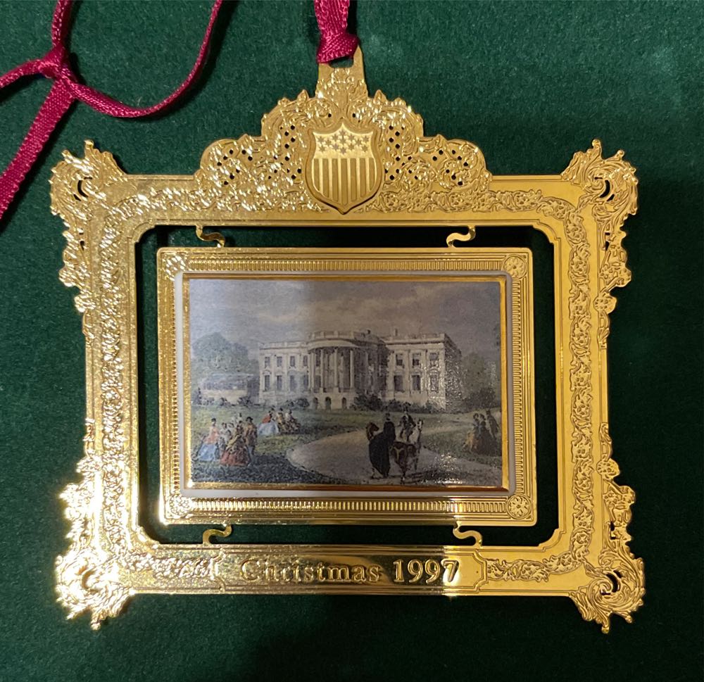 Dept. 56 - Original Snow Village - Christmas - Building - Farm House - #56.50890