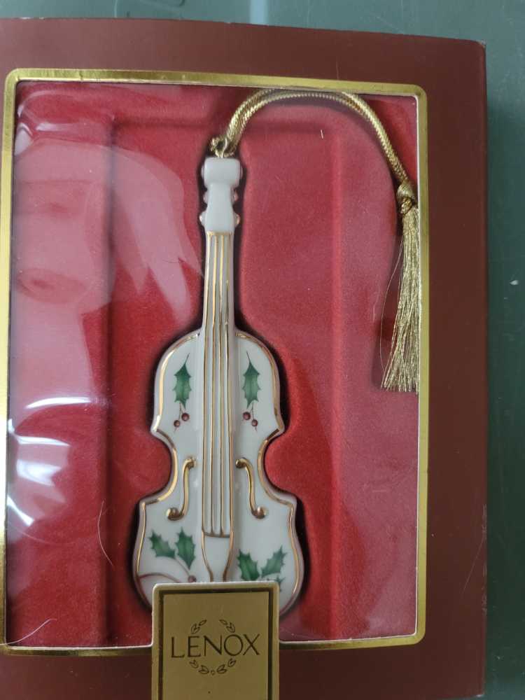 Holiday Violin Porcelain Ornament  ornament collectible [Barcode 091709489012] - Main Image 2