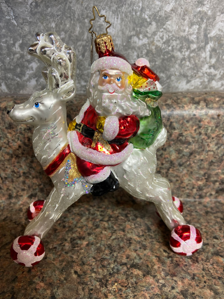 Weight:  Worm - .1/16 oz.