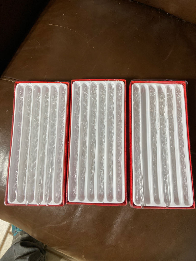 Cookie Cutter - Wilton - Ornament