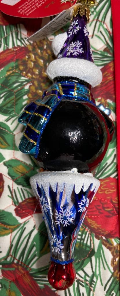 Cool Hands, Warm Heart  ornament collectible - Main Image 2