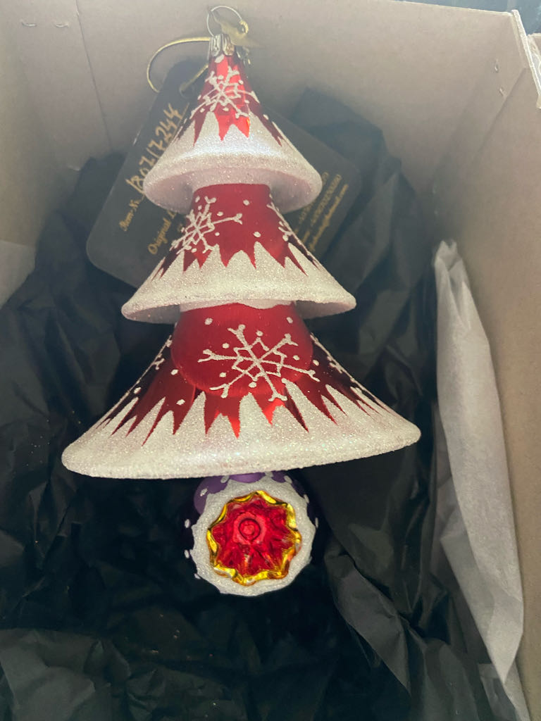 GL Festive Firs Red  ornament collectible - Main Image 2