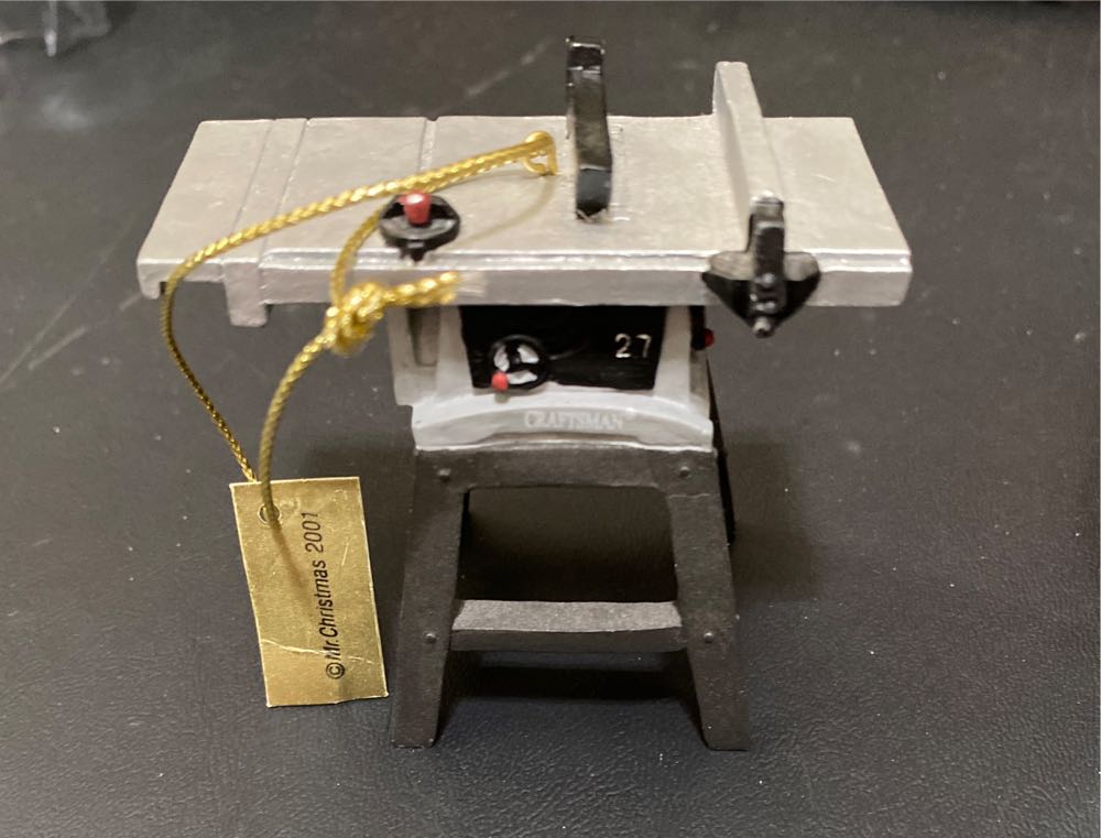 Hook:  Live Bait 2/0