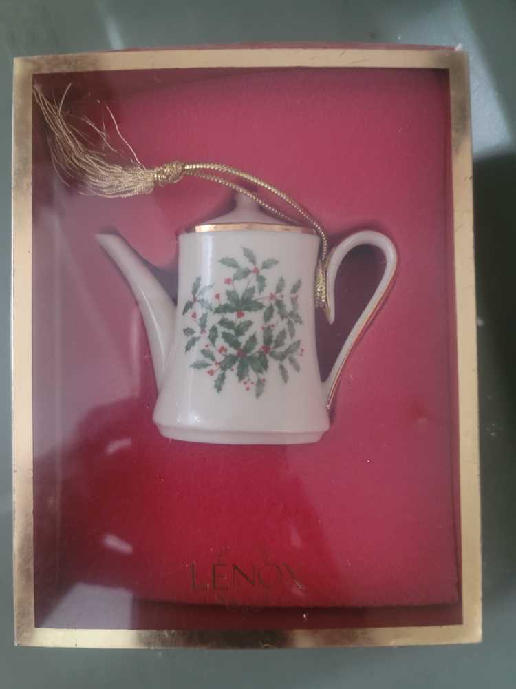 Lenox Coffee Pot  ornament collectible - Main Image 2