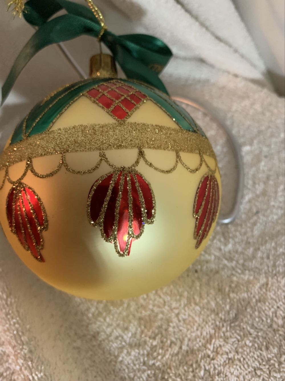 Samuel Miller 1998 Ball - Holiday Heirlooms (Christmas Tree Ornament) ornament collectible - Main Image 4