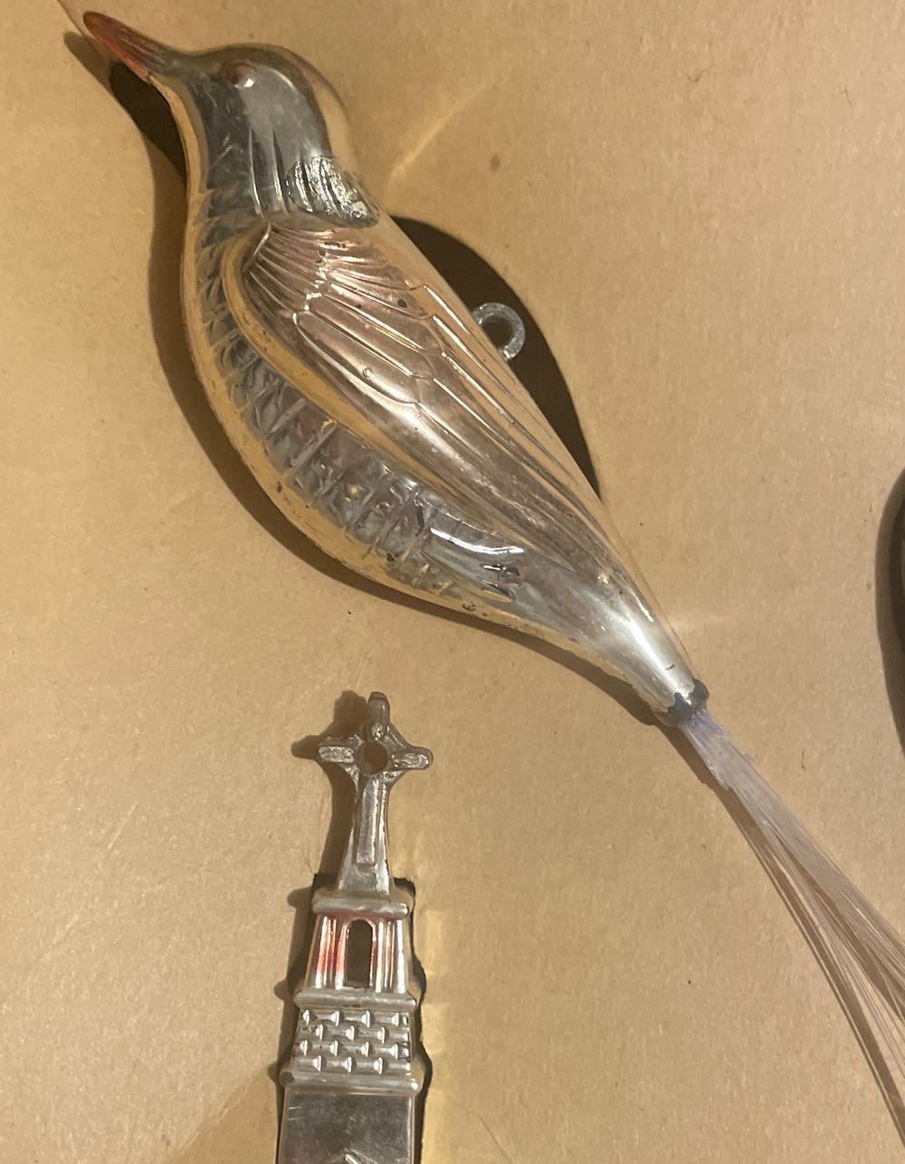 Poland - Round - Stripes - Red, Silver, White