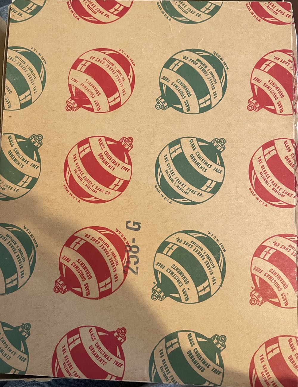 George Franke - Round - Purple - Simple (Round) ornament collectible - Main Image 3