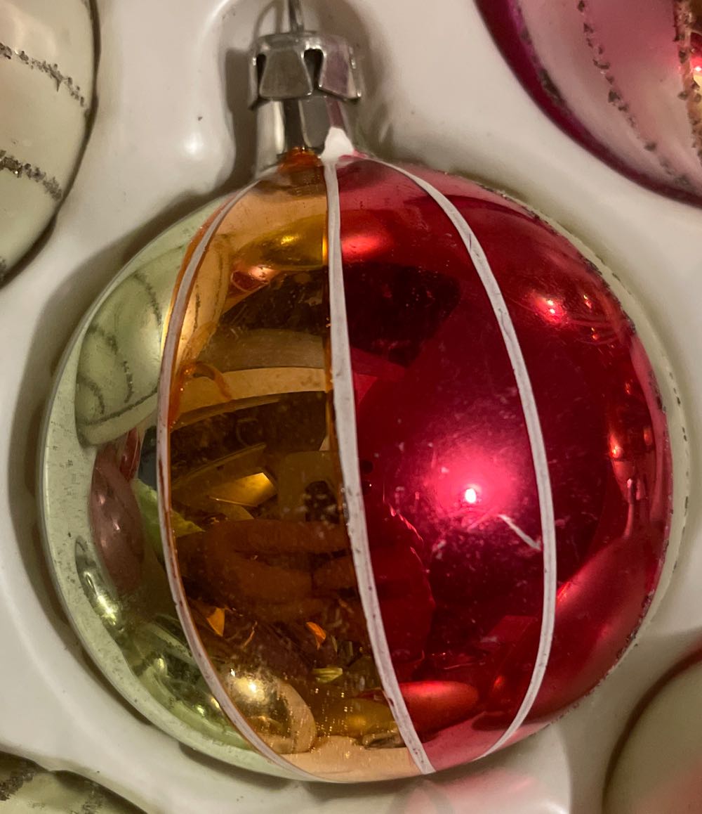 Poland - Round - Pink, Orange, Gold, Cream - Designed (Round) ornament collectible - Main Image 2