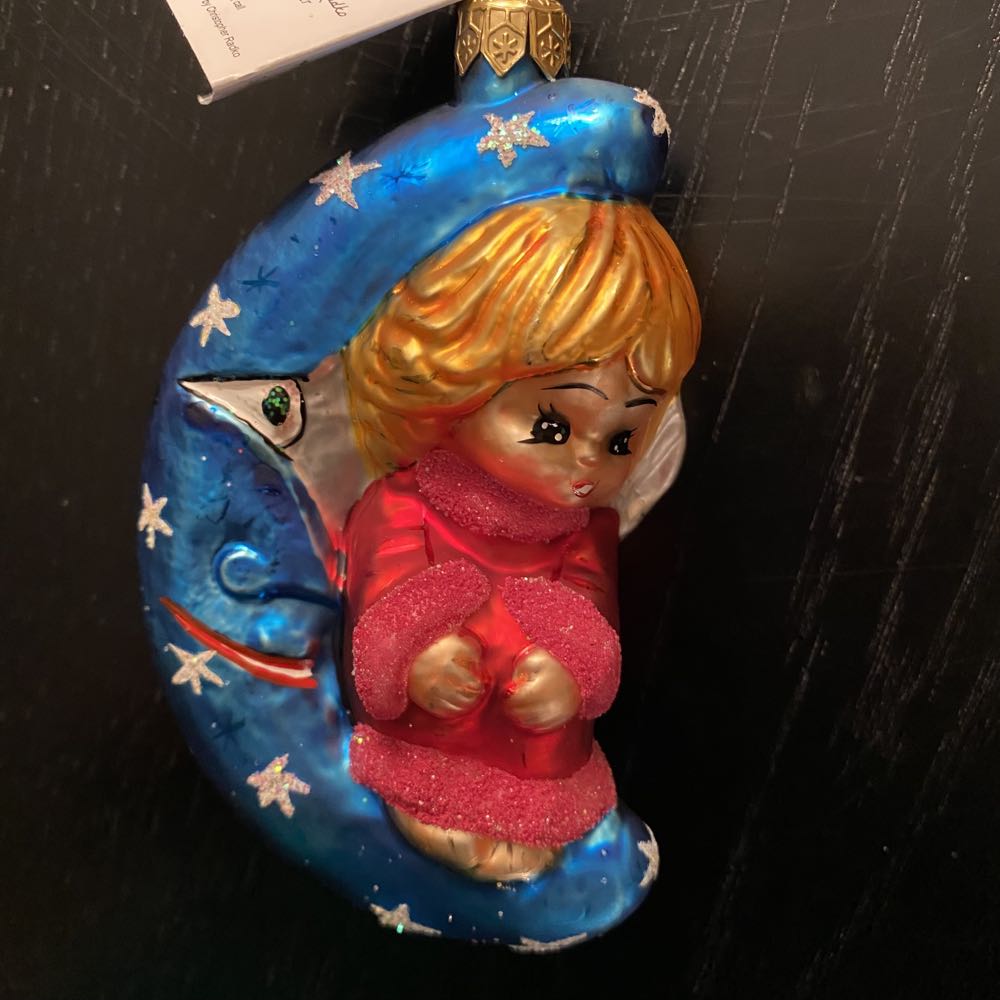 Sisterhood (wooden elephant)