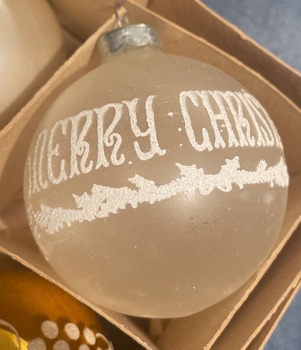 Cardinals Salt & Pepper Shakers