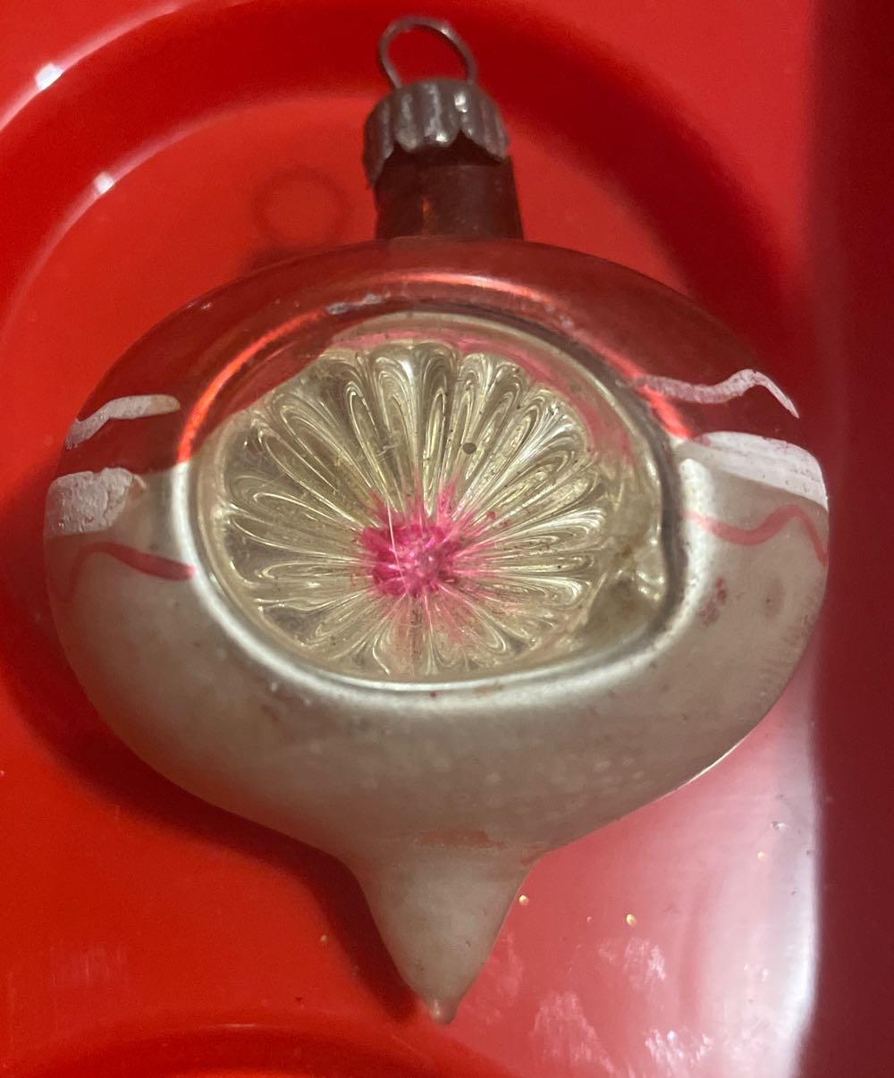 Poland - Oval - Double Reflector - Red, White, Silver - Reflector (Oval) ornament collectible - Main Image 3