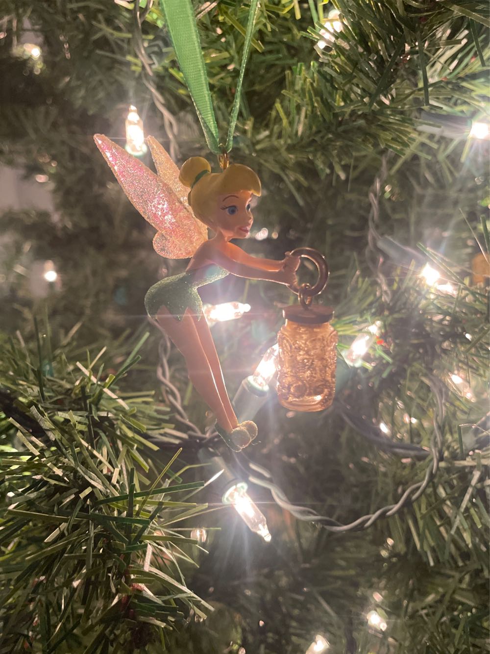 Parks Tink w/ Gold lantern - Disney - Tinkerbell (Disney, Tinker Bell, Fairies, Mini) ornament collectible [Barcode 400153531176] - Main Image 1