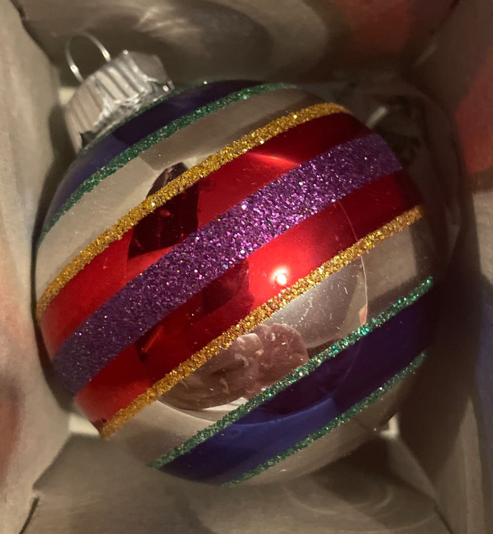 Red Apple Jolly Olde Sainte Nick