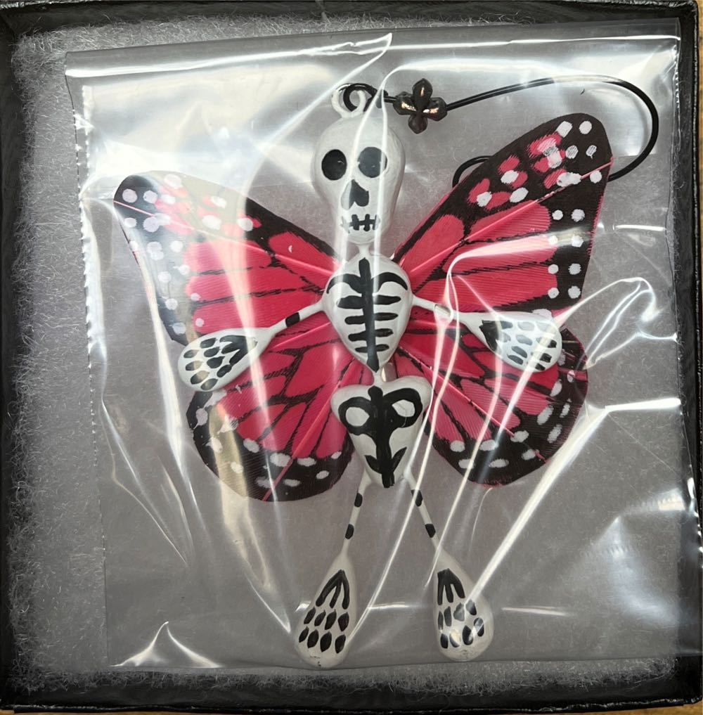 Away In A Manger Ornament 