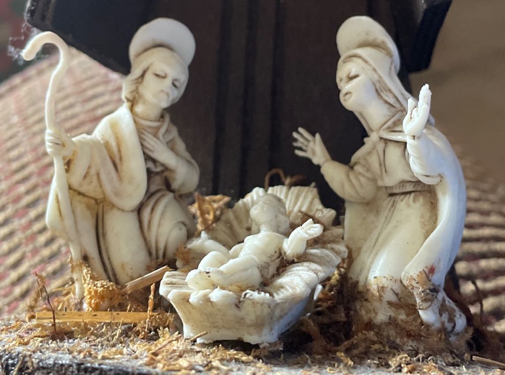 Italy - Nativity - Holy Family (Nativity) ornament collectible - Main Image 2