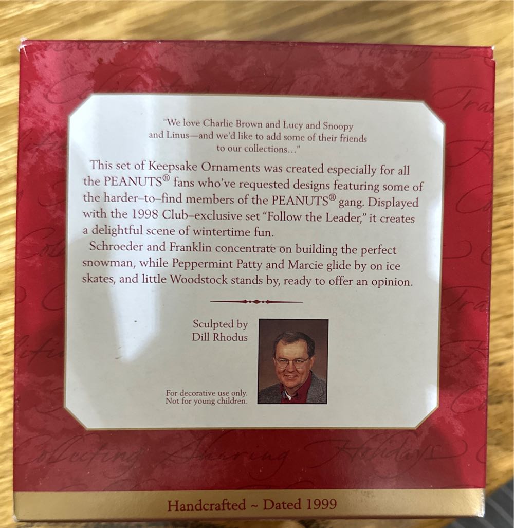 Snow Day - Peanuts - Peanuts (Snow Fun) ornament collectible - Main Image 2