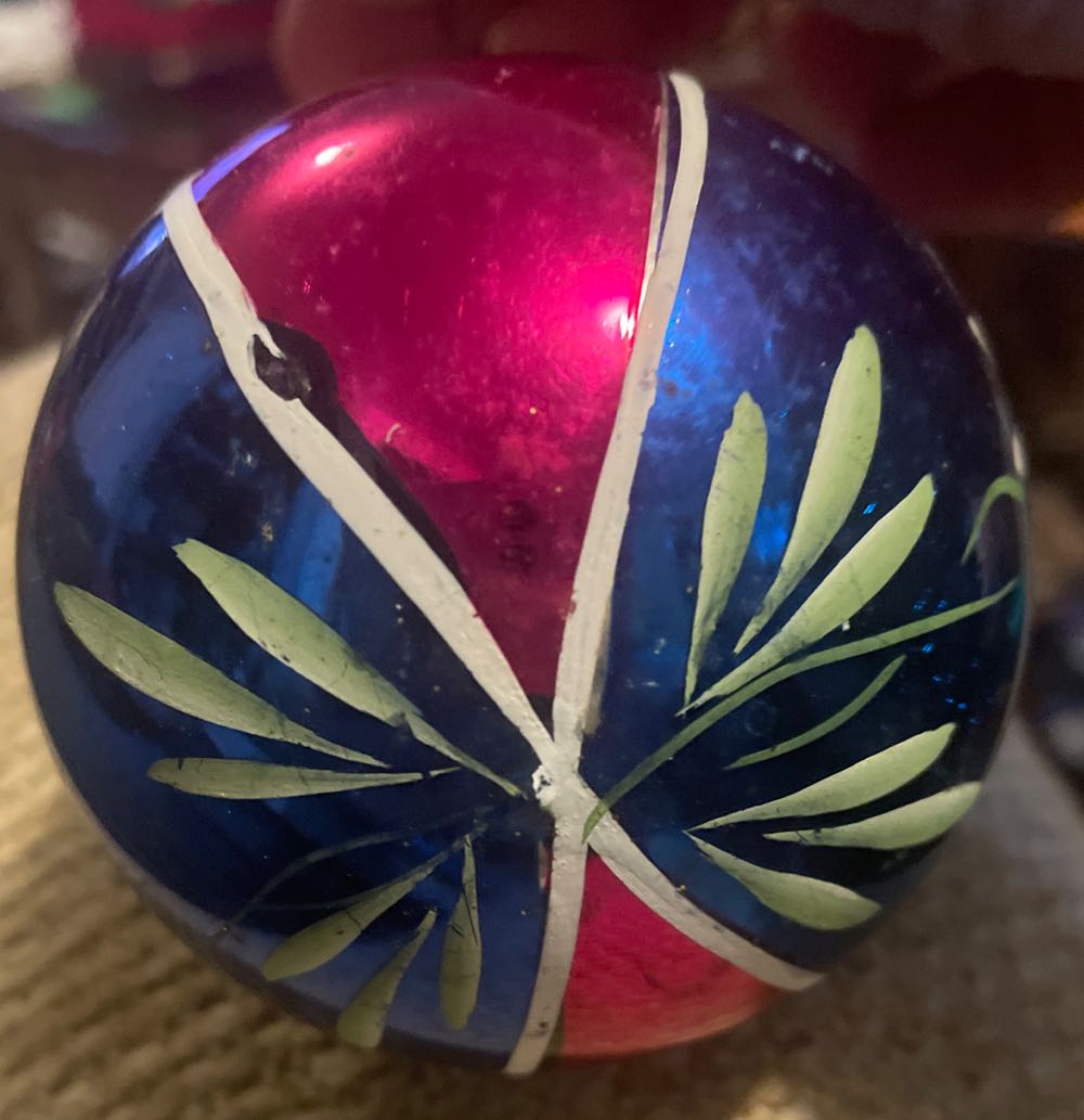 Poland - Round - Painted - Flowers - Purple, Blue, White, Yellow, Green - Painted (Ball) ornament collectible - Main Image 3