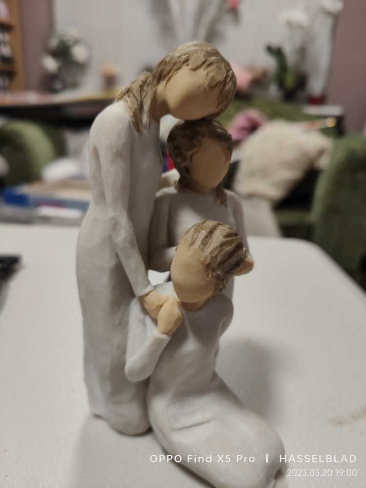 Willow Tree Our Healing Touch  ornament collectible - Main Image 4