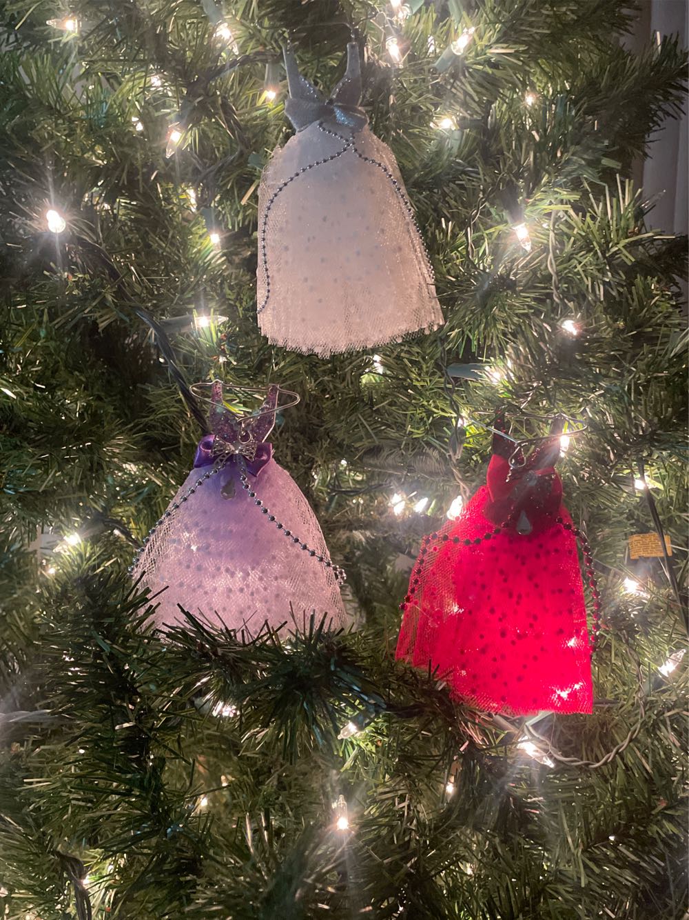 Party Dress (People and Characters) ornament collectible - Main Image 1