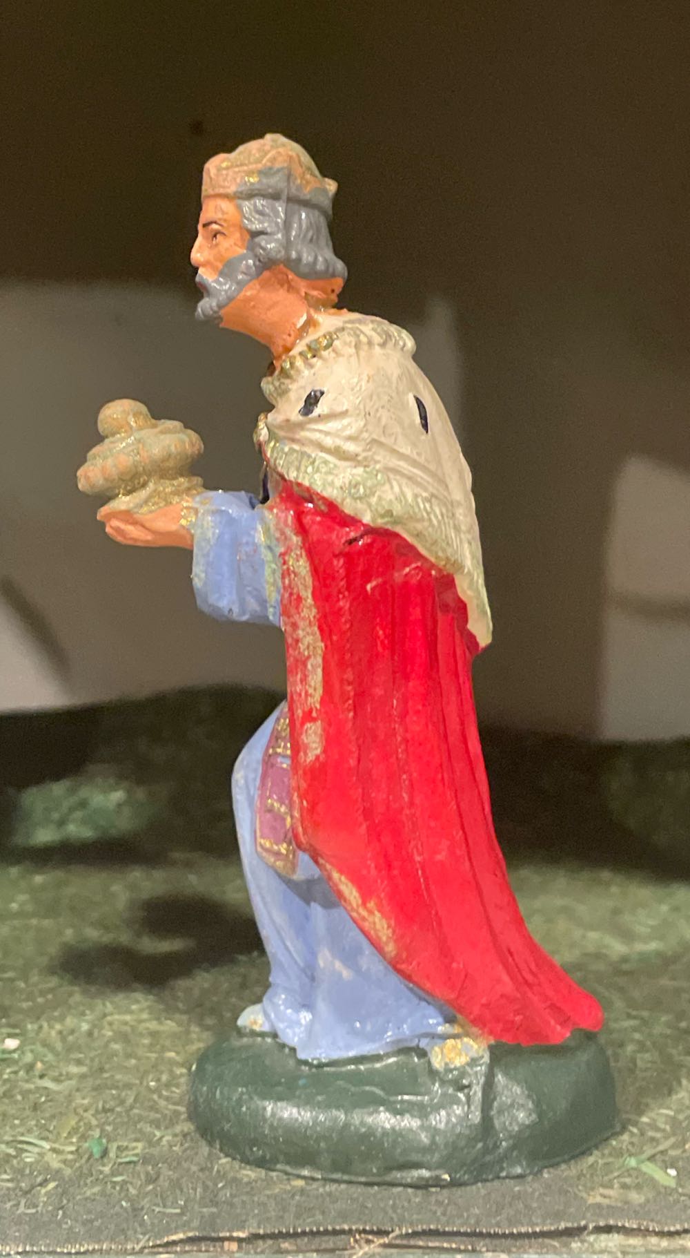 Chialu - (Set 2) - Magi - Melchior - Magi (Nativity) ornament collectible - Main Image 4