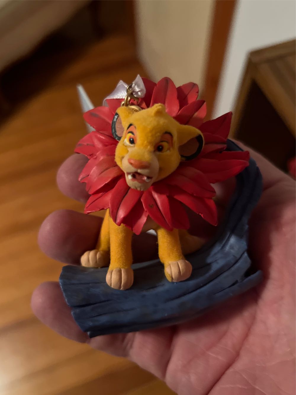 Disney Sketchbook Ornament Simba  ornament collectible - Main Image 4
