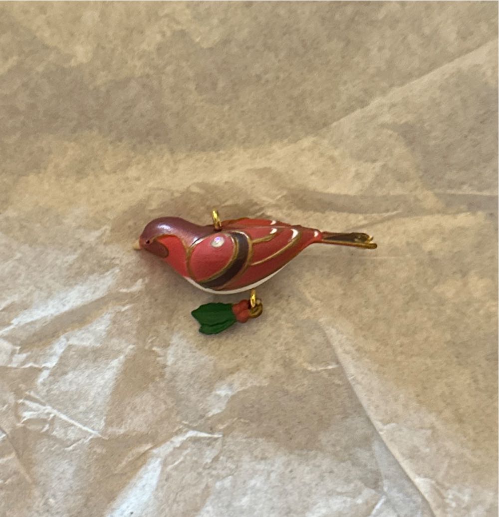 Lil’ Beauty Of Birds - Miniature - The Beauty Of Birds - Miniature (KOC Member Exclusive) ornament collectible - Main Image 4