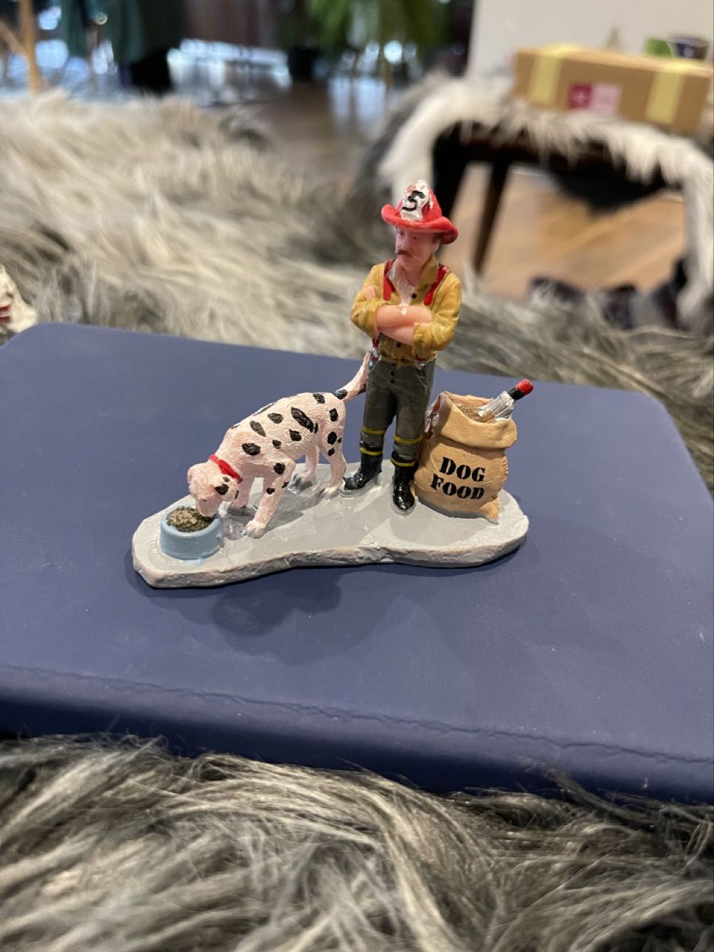 Gablonz - Birdcage - Plush Bird With Paper Beak & Plastic Feet - Gold & Silver