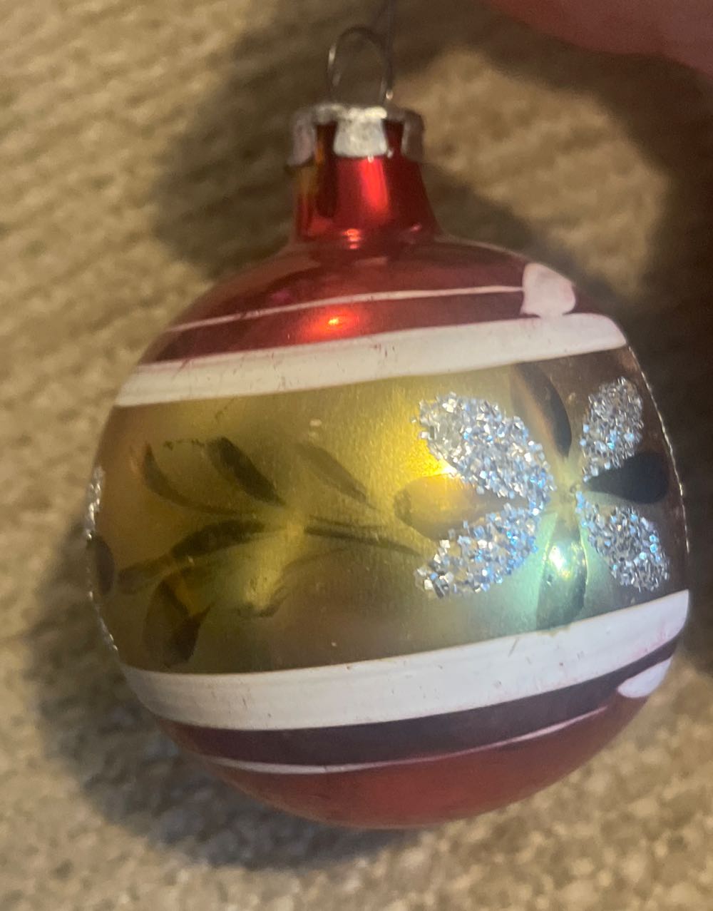 Poland - Round - Reflector - Red, Gold, White, Silver Glitter - Reflector (Round) ornament collectible - Main Image 4