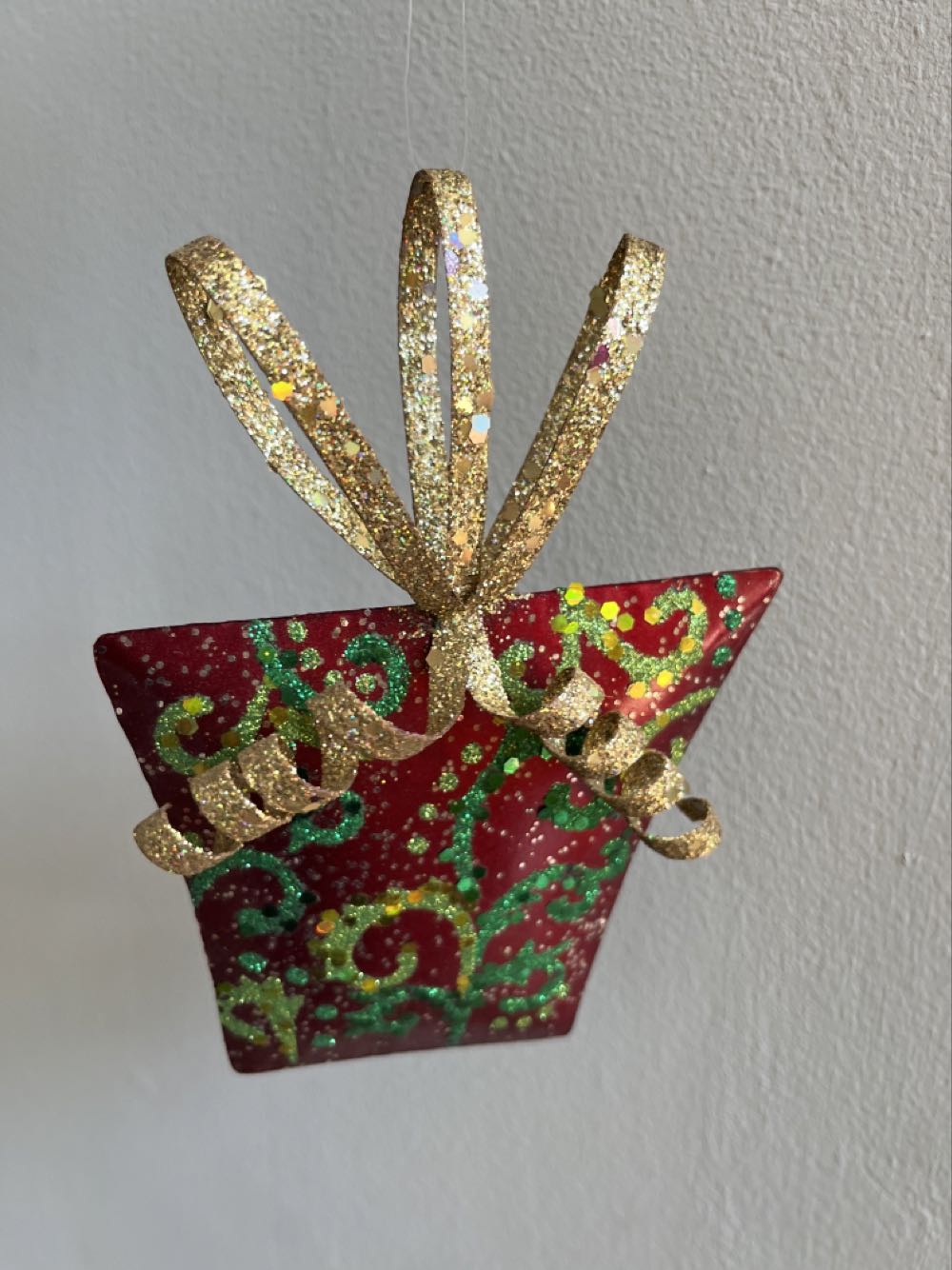 Presents (2)  ornament collectible - Main Image 2
