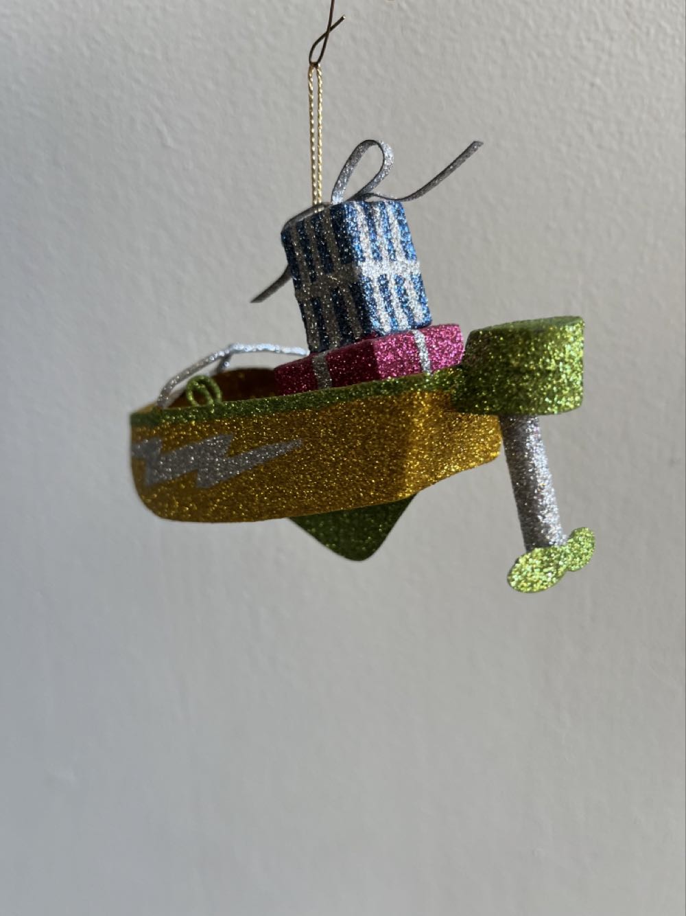 Glitter Boat  ornament collectible - Main Image 2