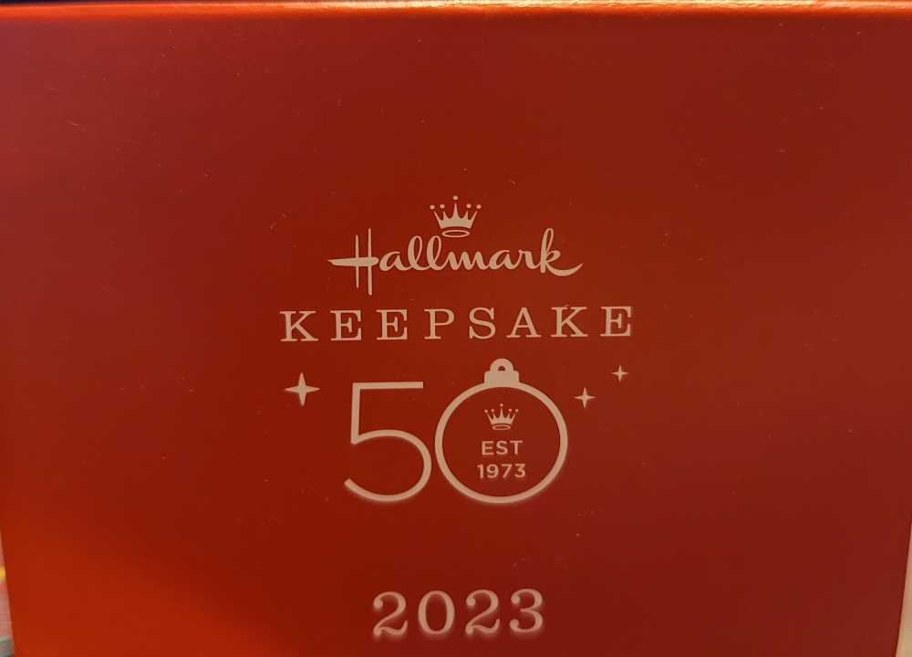 2023 Santa’s Ornament Treasures - KOC Member Exclusive (Member Exclusive) ornament collectible - Main Image 3