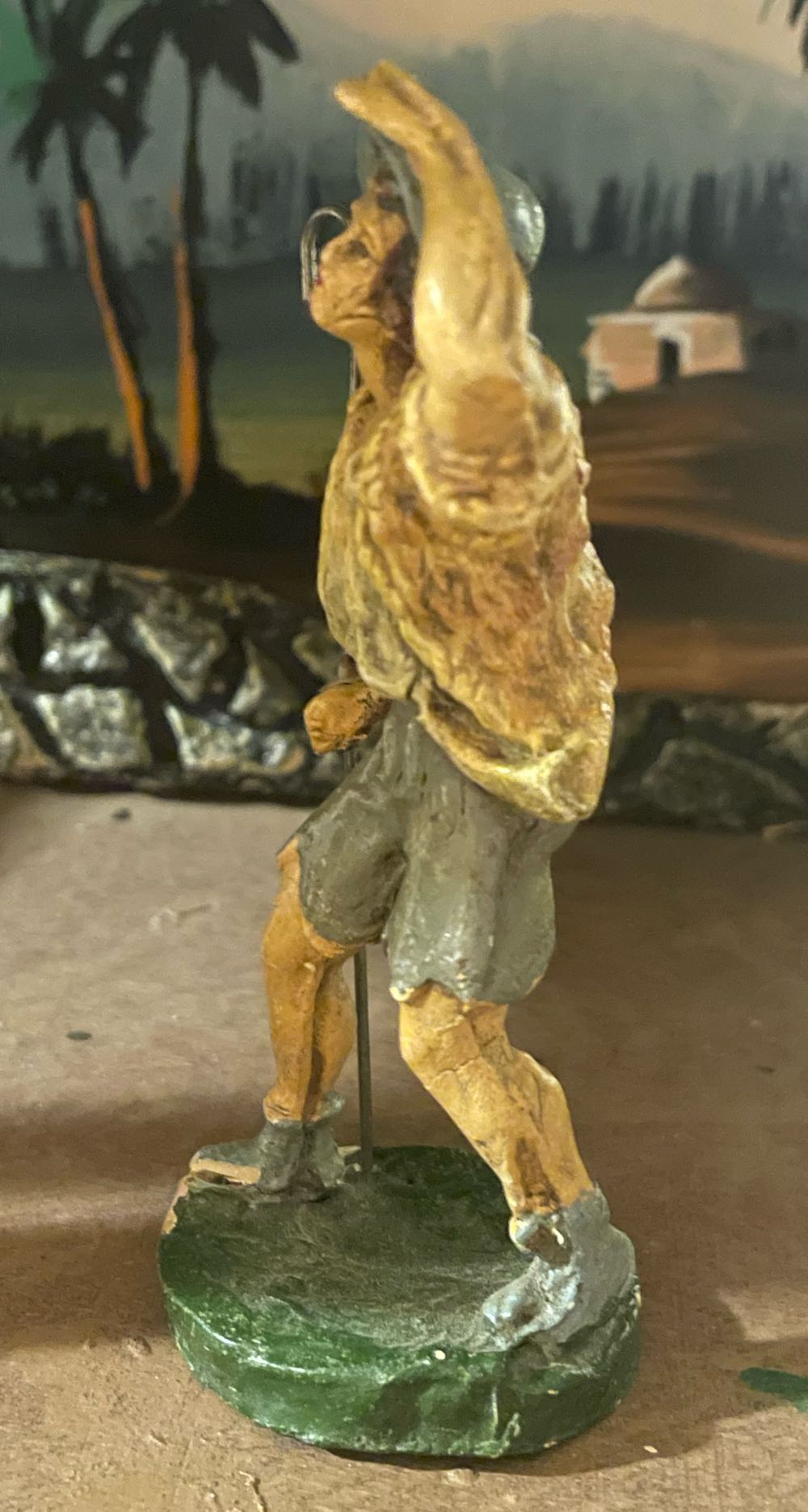 Chialu - (Set 5) - Nativity - Shepherd - Adoring - Shepherd (Nativity) ornament collectible - Main Image 2