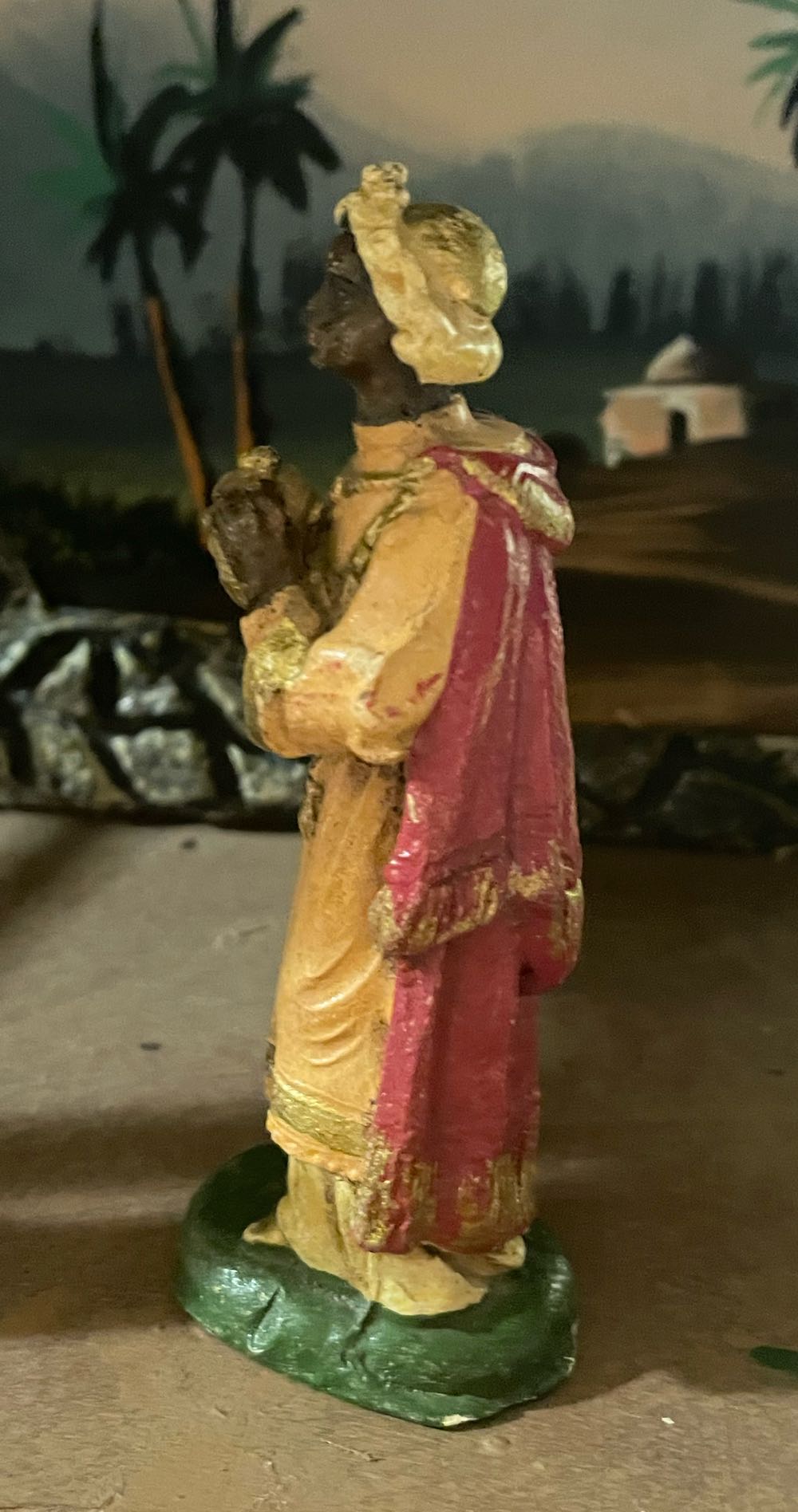 Chialu - (Set 5) - Nativity - Magi - Balthazar - Magi (Nativity) ornament collectible - Main Image 2