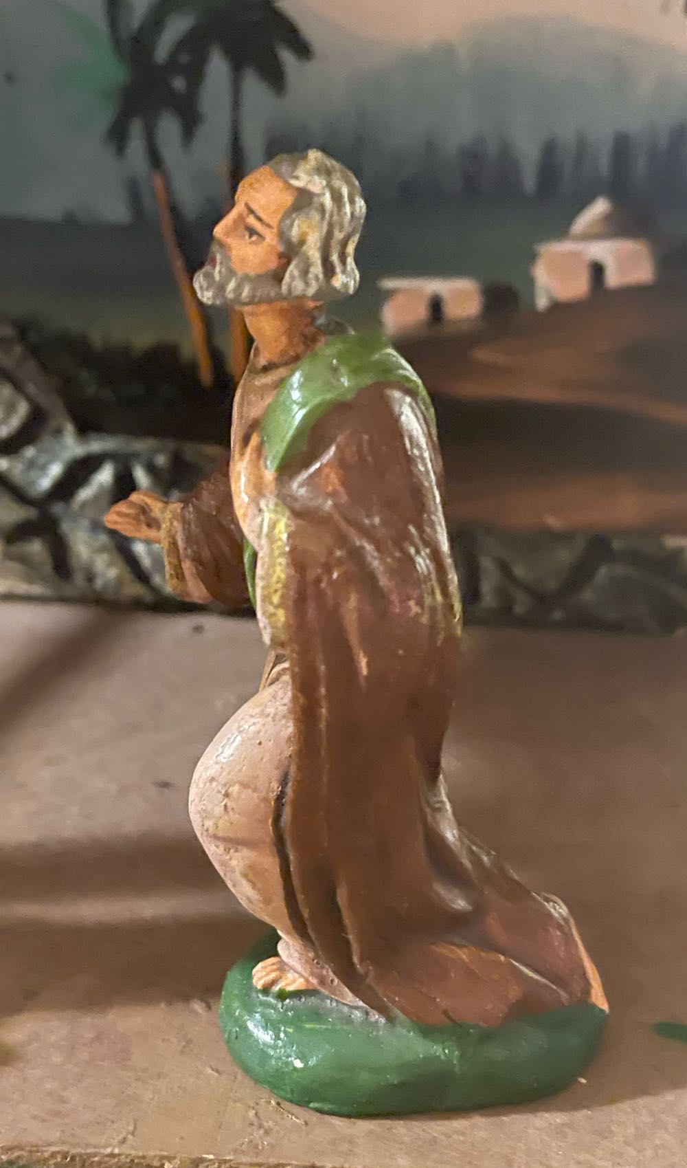 Chialu - (Set 5) - Nativity - Holy Family - St. Joseph - Holy Family (Nativity) ornament collectible - Main Image 2