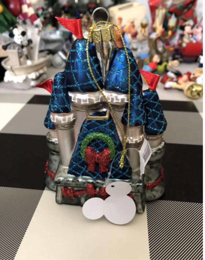 Disney World Parks Cinderella Castle Magic Kingdom Blown Glass Ornament  ornament collectible - Main Image 2