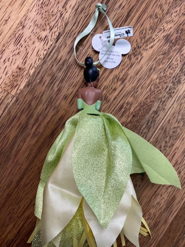Tiana Disney Parks  (Disney Princess) ornament collectible [Barcode 400007565746] - Main Image 2