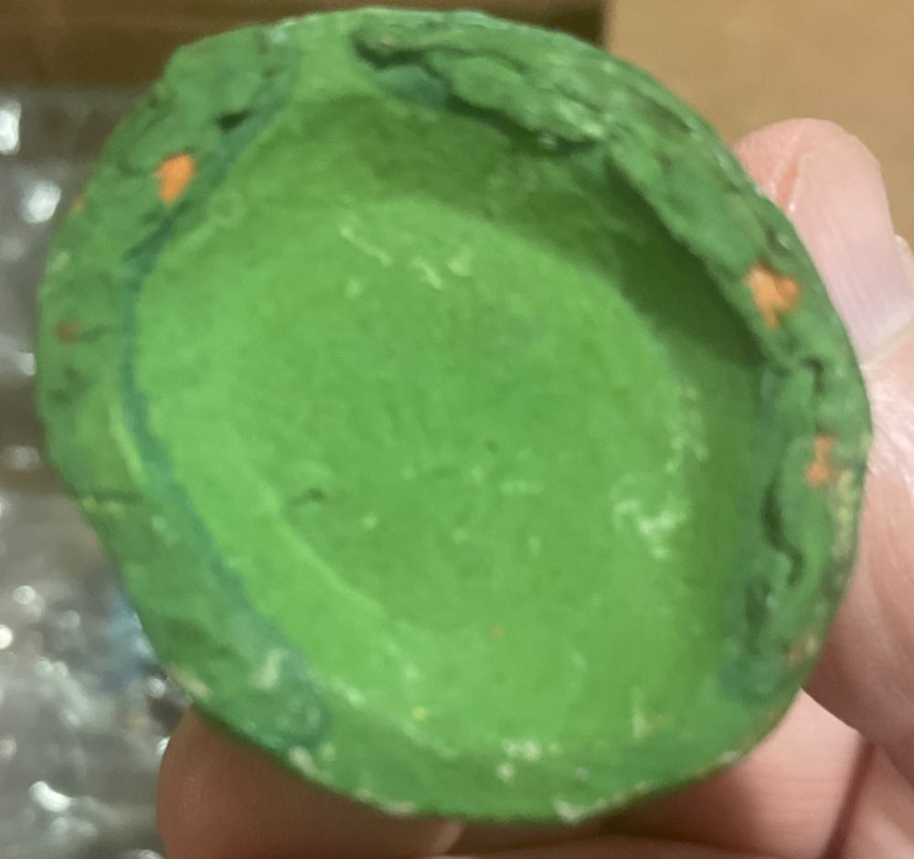 Marchi - Villager - Woman With Fruit In Basket And Apron - Villager (Nativity) ornament collectible - Main Image 3