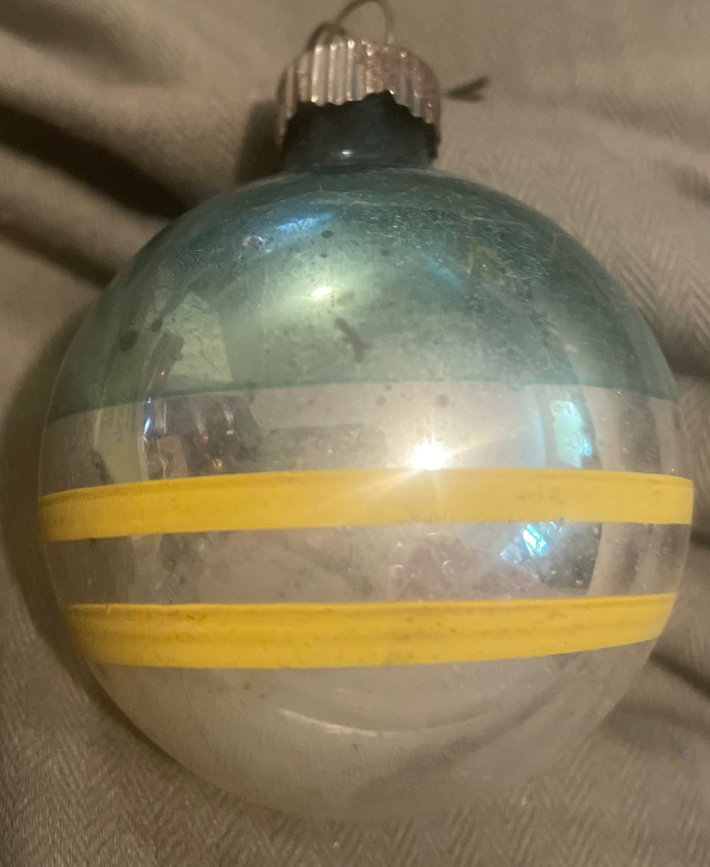 Bucktail:  Hot Lips - .50 oz.