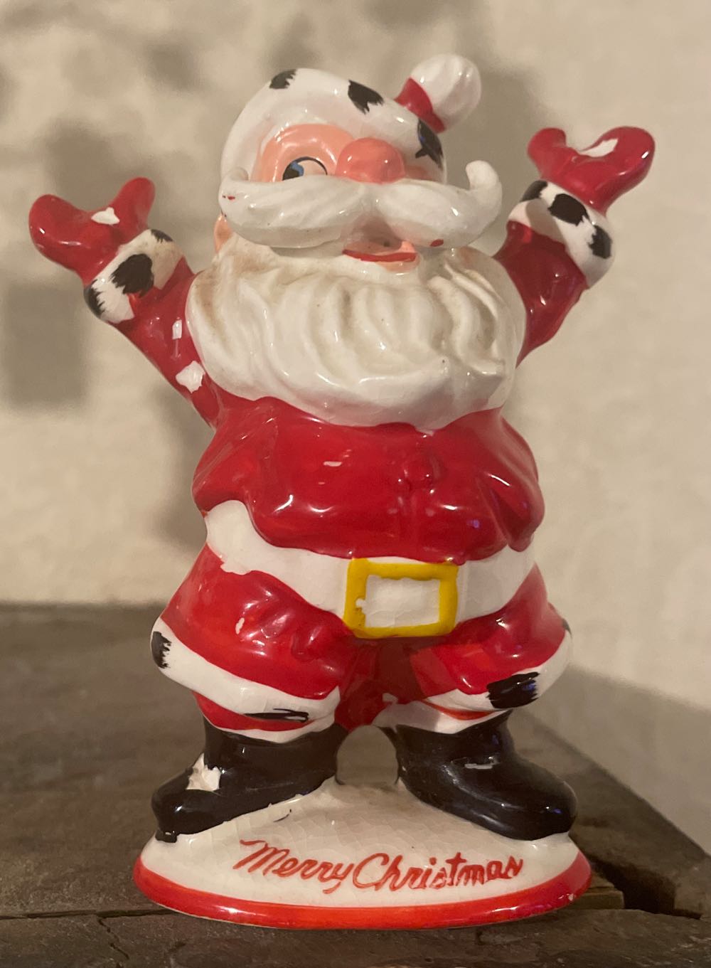 Ceramic - Alberta’s - Mice In Mitten - A-233